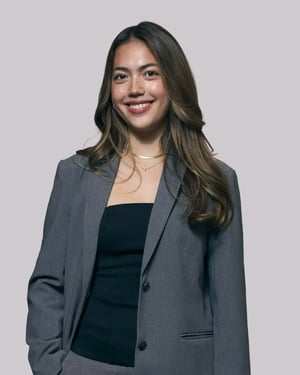 team-portrait-caroline-clausen-4x5-1200x1500